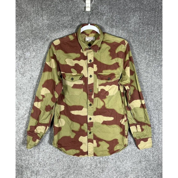 Wallace & Barnes Camouflage Button Up Shirt Mens Size Small Camo Chest Pockets - Picture 1 of 8